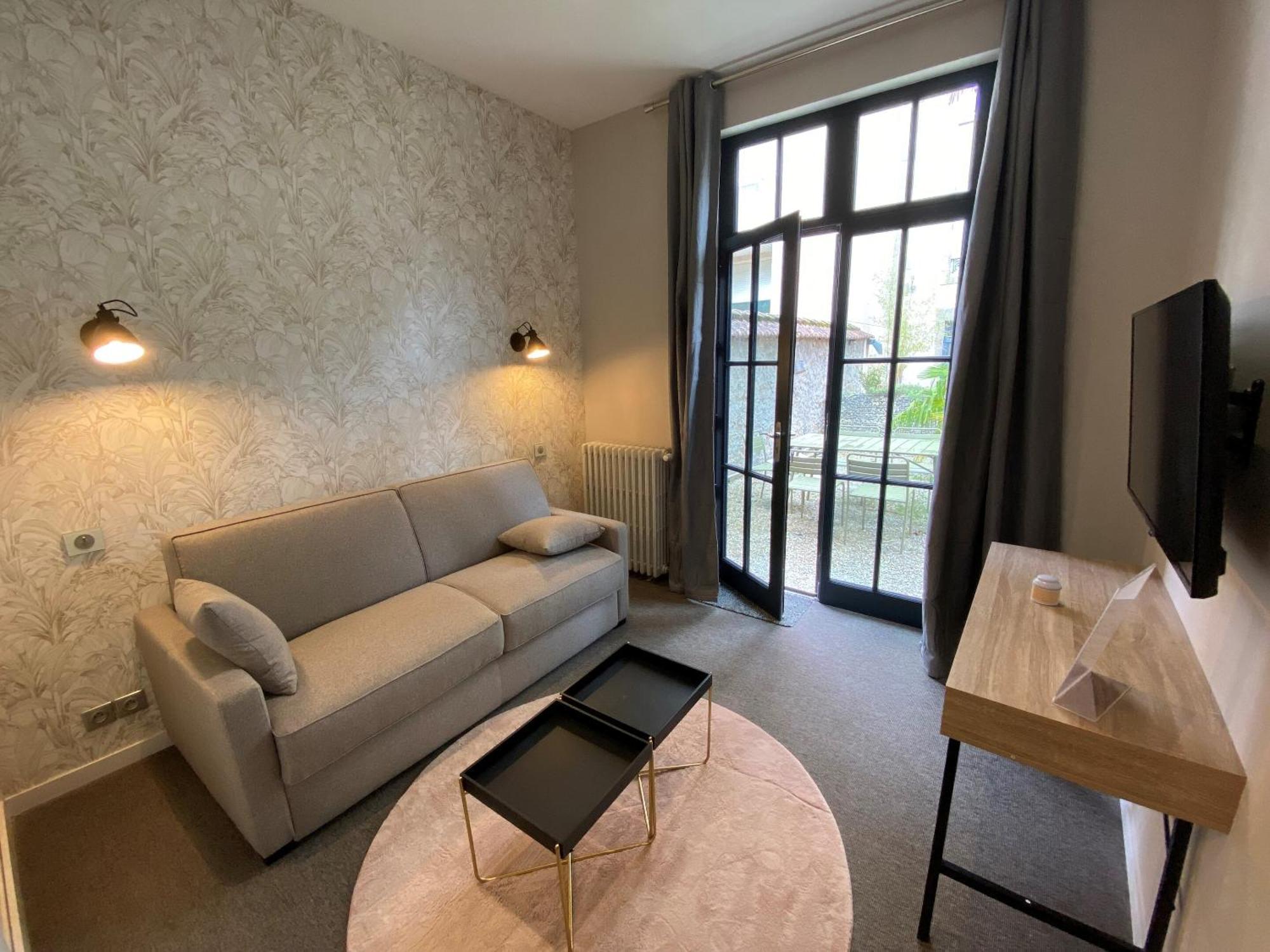 La Villa Beaupeyrat - Apparthotels De Charme Dans Batisse De Caractere A 400M Du Coeur De Ville De Limoges Oda fotoğraf