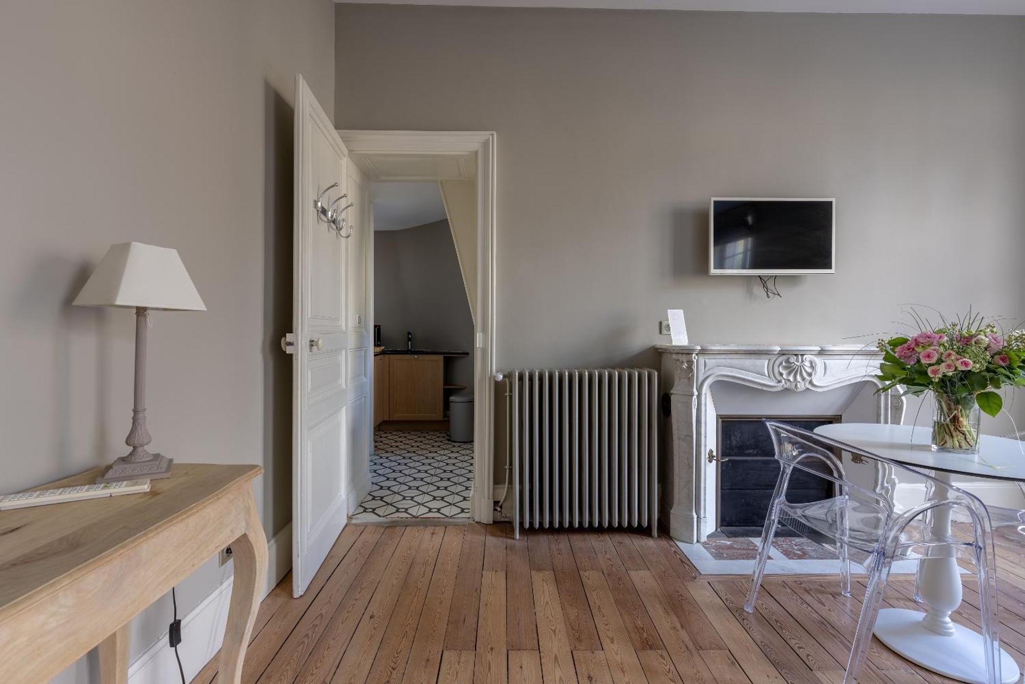 La Villa Beaupeyrat - Apparthotels De Charme Dans Batisse De Caractere A 400M Du Coeur De Ville De Limoges Oda fotoğraf